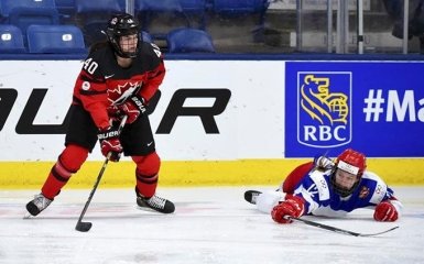 США и Канада растоптали россиянок на чемпионате мира по хоккею: опубликовано видео