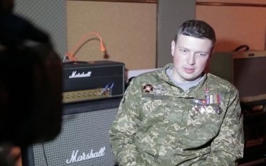 Ветеран АТО растрогал совместной песней с певицей из США: опубликовано видео