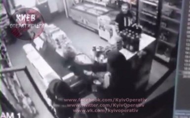 Під Києвом грабіжники побили дівчину цеглою: з'явилося відео інциденту