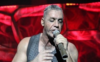 У фронтмена Rammstein Линдеманна возникли серьезные проблемы с российскими силовиками