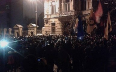 На Майдане митинг, участники успели сходить к администрации Порошенко: появились фото и видео