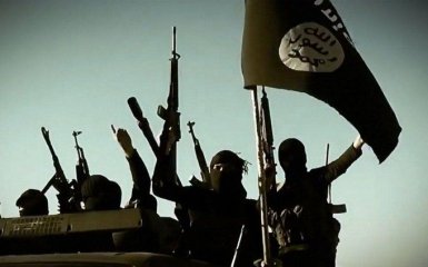 ИГИЛ потерял два важных города в Сирии