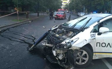 Аварія з поліцією в Харкові: з'явилися фото