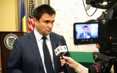 Макрон та його команда будуть тиснути на Росію - Клімкін