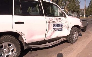 Бойовики обстріляли автомобіль ОБСЄ