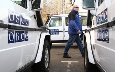Спостерігачів ОБСЄ мало не накрили міни бойовиків: з'явилися подробиці