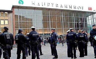 Совершавшие нападения в Кельне были мигрантами - МВД Германии