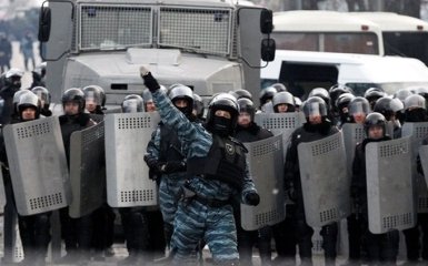 ГПУ направила в суд обвинительный акт против троих экс-"беркутовцев"