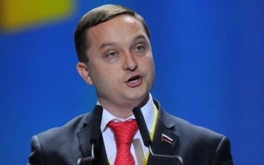 У Жириновського хочуть заборонити українським артистам в'їзд до Росії