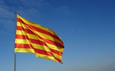 Відділення Каталонії від Іспанії: підписано декларацію про незалежність