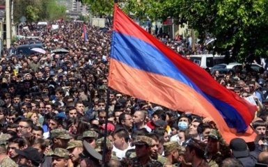 Правительство Армении отправлено в отставку