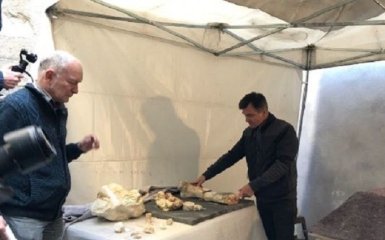 Несподіваний динозавр: унікальна знахідка здивувала вчених, з'явилися фото і відео