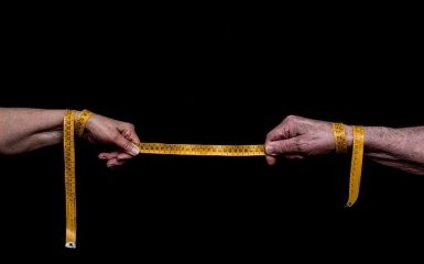 Эксперт назвал новый первый симптом COVID-19 в Украине