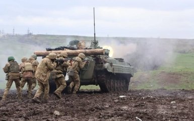 ВСУ добились успехов на флангах Бахмута – Сырский