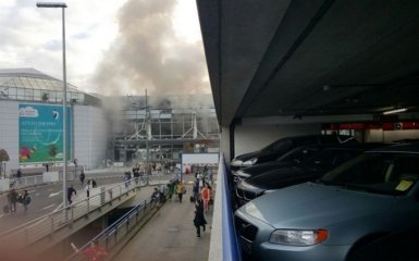 В аеропорту Брюсселя прогриміли два вибухи: опубліковані фото і відео