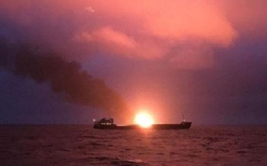 Смертельна пожежа на суднах в районі Керченської протоки - названа ймовірна причина