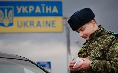Україна змінює правила виїзду в окупований Крим - важливі деталі