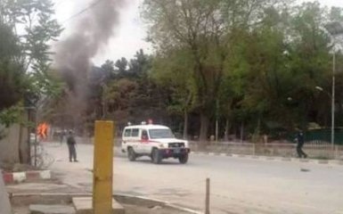 Теракт в Кабуле: смертник атаковал конвой НАТО, появились фото