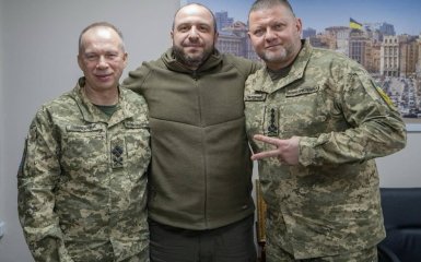 Олександр Сирський, Рустем Умєров, Валерій Залужний