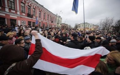 У Білорусі пройшли масштабні мітинги проти Лукашенка: з'явилися фото і відео