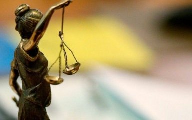 Порошенко публічно "запустив" Антикорупційний суд в Україні