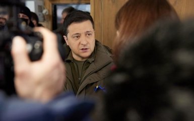 Зеленський обговорив обстріли на Донбасі з главою Євроради