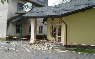Взрывы во Львовской области: появились первые фото