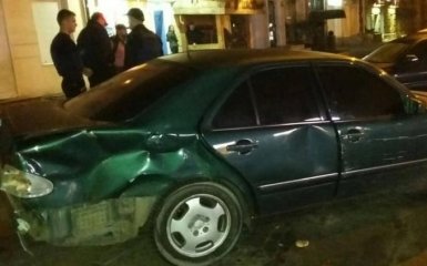 В Одессе ДТП переросло в стрельбу: опубликованы фото с места событий