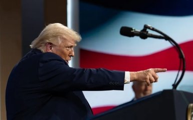 Трамп снова жалуется на НАТО