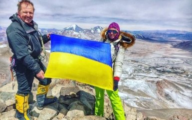 Найвищу гору Землі вперше підкорила українка: опубліковані фото