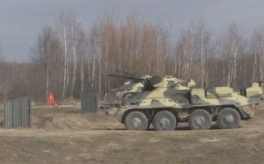 Випробування нового українського БТР потрапили на відео