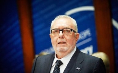 У ПАРЄ вимагають відставки президента асамблеї через його поїздку до Сирії