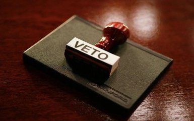 Парламент не преодолел вето президента на закон об органах внутренних дел