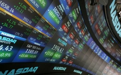 За ценами на нефть упали американские индексы