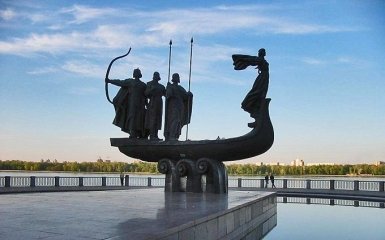 В российских учебниках начали убирать упоминания о Киеве