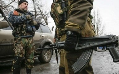 Бойовики ДНР втікають із зони боїв до "братнього народу"