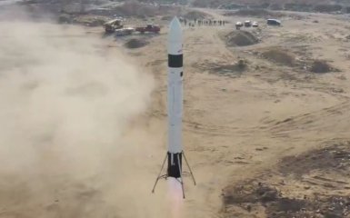 Китай бросил вызов Илону Маску: впечатляющее видео ракетных испытаний
