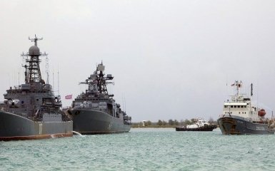 Російські кораблі відійшли від берегів України після удару по крейсеру "Москва"