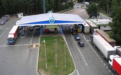 Польша ужесточила правила въезда для украинцев