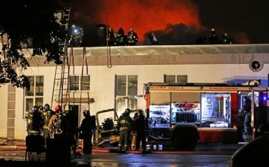 В Москве выросло число жертв мощного пожара: появились новые видео