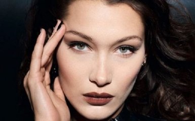 Сеть шокировало детское фото самой красивой женщины на свете