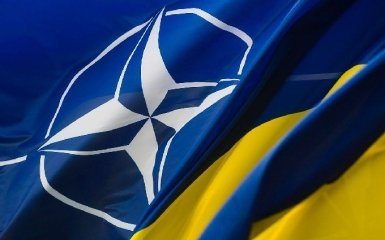 Украину впервые за 50 лет пригласили на расширенное заседание Совета НАТО