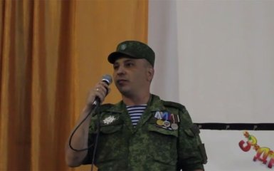 Боевики ЛНР врут детям насчет того, где берут оружие: опубликовано видео