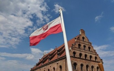 ЄС хоче жорстко покарати Польщу - що відбувається