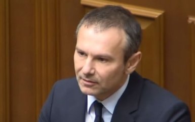 Вакарчук знайшов спосіб позбутися мандату - що вигадав політик