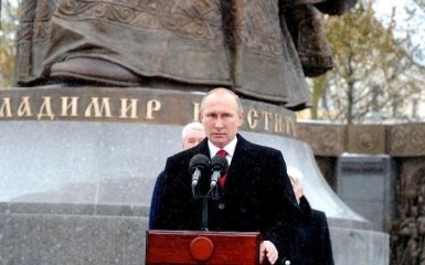 Російський поет доступно пояснив, куди веде країну Путін