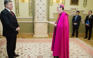 Петро Порошенко прийняв вірчі грамоти від послів Пакистану, Латвії, Ватикану і Бангладешу