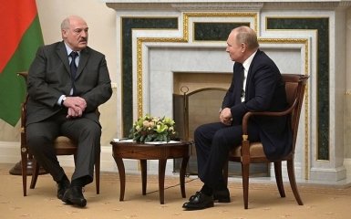 Путін та Лукашенко відправляють військових у Казахстан