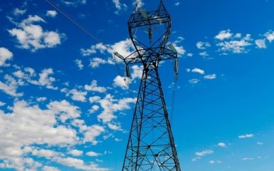 Литва призвала страны Балтии не покупать энергию на "опасных" электростанциях