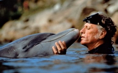 Япония депортирует создателя оскароносного документального фильма о дельфинах